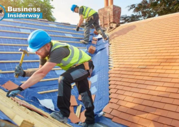 Homeowners' Guide to Roof Maintenance and Repairs Roof Maintenance